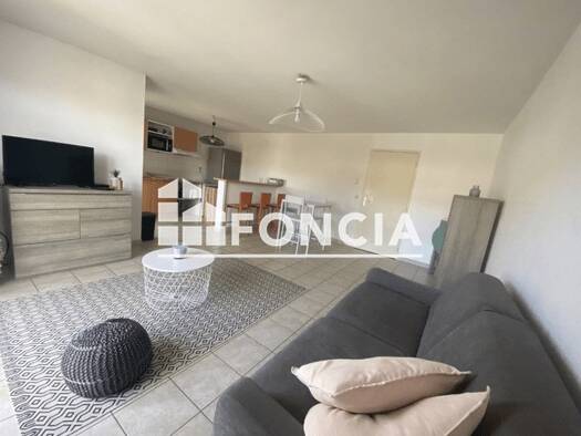 Appartement à louer 811 € 3 pièces 2 chambres 60,7 m² 3ème étage Clermont-l'Hérault 34800