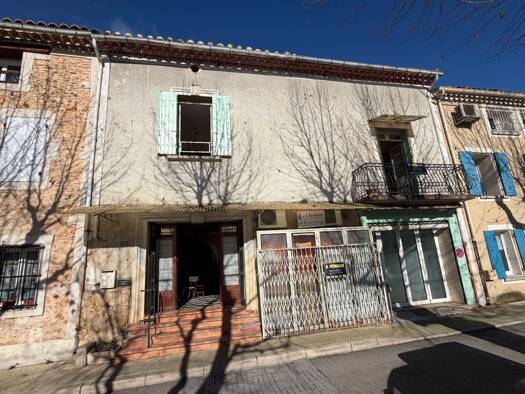 Maison à vendre 175 000 € 8 pièces 4 chambres 198 m² 123 m² de terrain Piolenc 84420