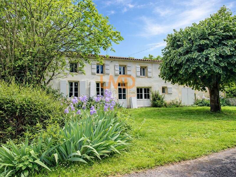 Maison à vendre, 132m², CHARENTE MARITIME