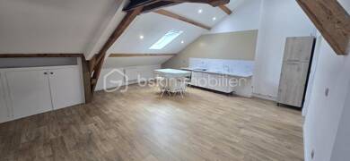Appartement à vendre 109 000 € 3 pièces 2 chambres 98 m² Dernier étage, Étage 2/2 Boën-sur-Lignon 42130