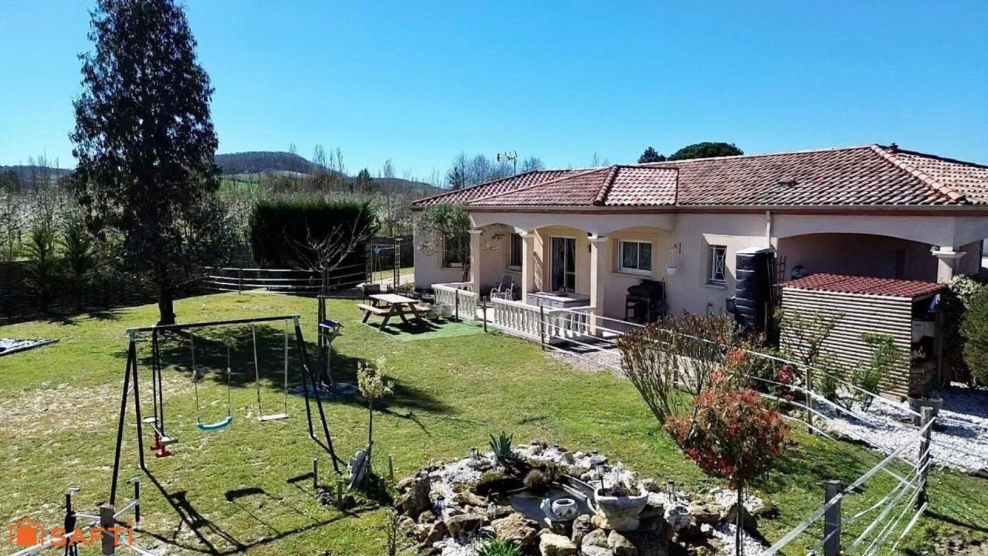 Maison à vendre, 120m², SAINTE LIVRADE SUR LOT