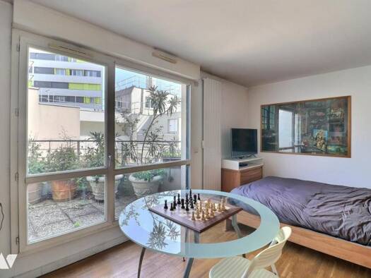 Appartement à vendre 290 000 € 1 pièce 30,96 m² Étage 3/5 Paris 20ème arrondissement 75020