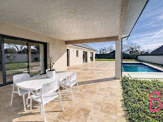 Maison à vendre 525 000 € 5 pièces 4 chambres 182 m² 2 336 m² de terrain Sendets 64320