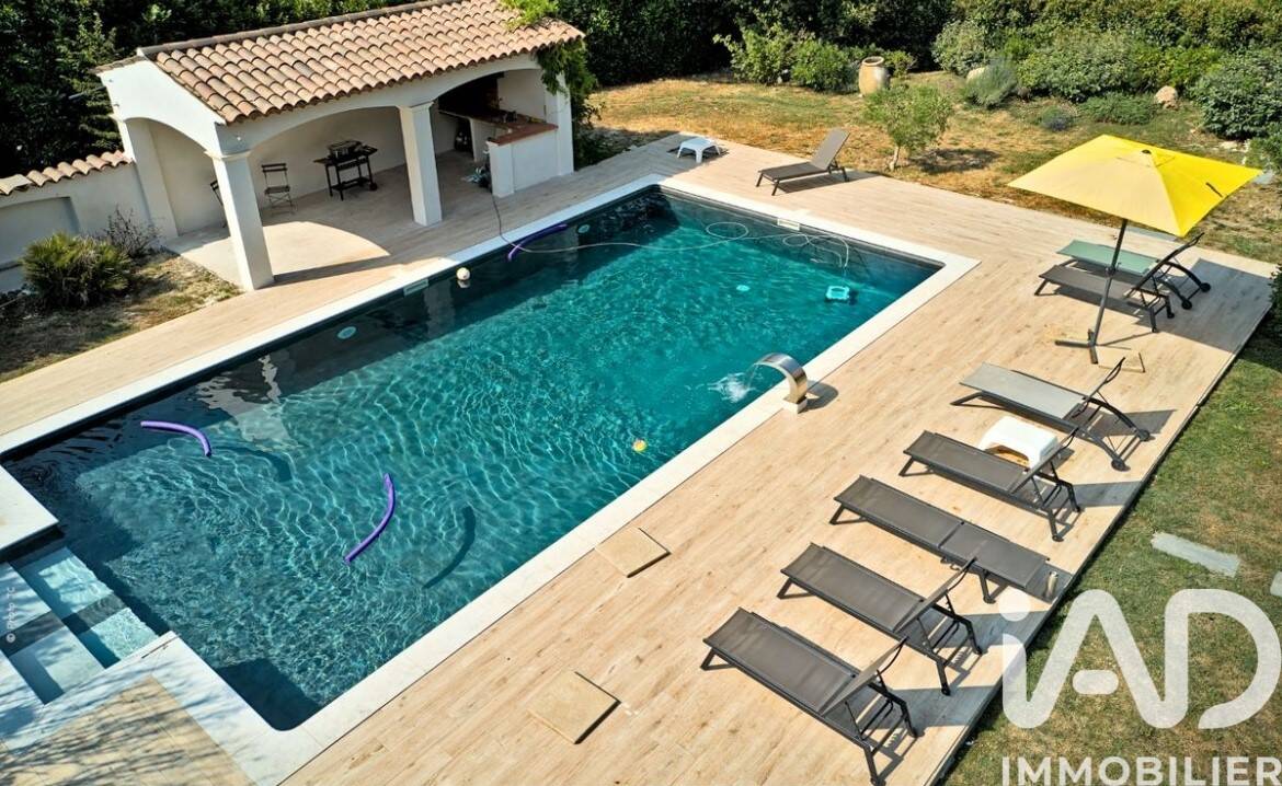 Maison à vendre, 132m², CHATEAUNEUF DE GRASSE
