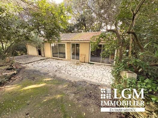 Maison de plain-pied à vendre 279 000 € 3 pièces 2 chambres 65 m² 984 m² de terrain Aubais 30250