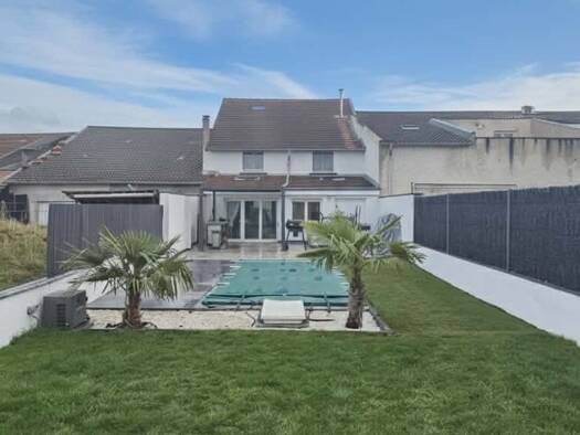 Maison à vendre 330 000 € 6 pièces 4 chambres 188 m² 310 m² de terrain Chesny 57245