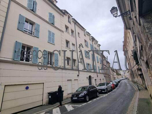 Appartement à louer 864 € 1 pièce 35 m² Étage 4/4 Centre Ville Pontoise 95300