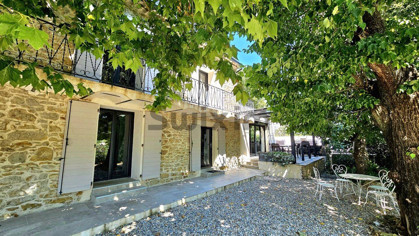 Maison à vendre, 186m², SAINT HILAIRE DE BRETHMAS