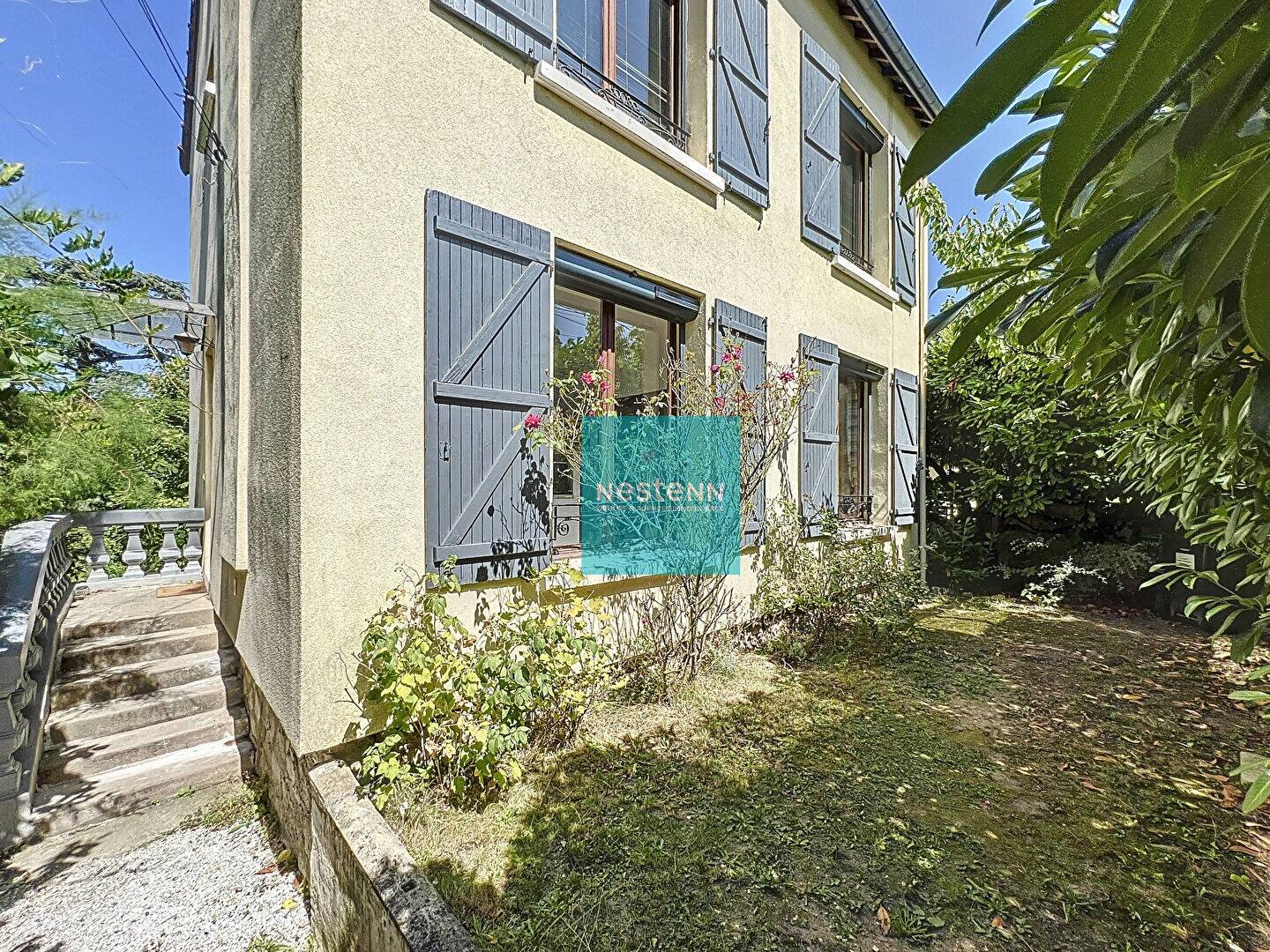 Maison à vendre, 115m², MONTIGNY LES CORMEILLES