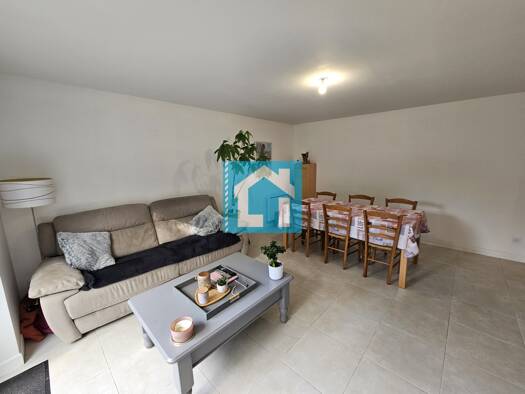Maison à vendre 230 000 € 4 pièces 3 chambres 97 m² 777 m² de terrain Granville 50400