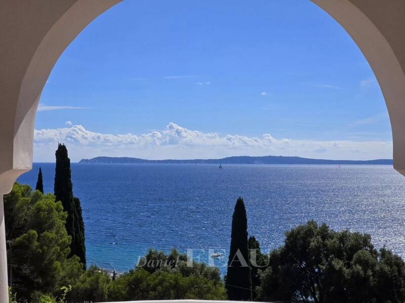 Maison à vendre, 190m², RAYOL CANADEL SUR MER