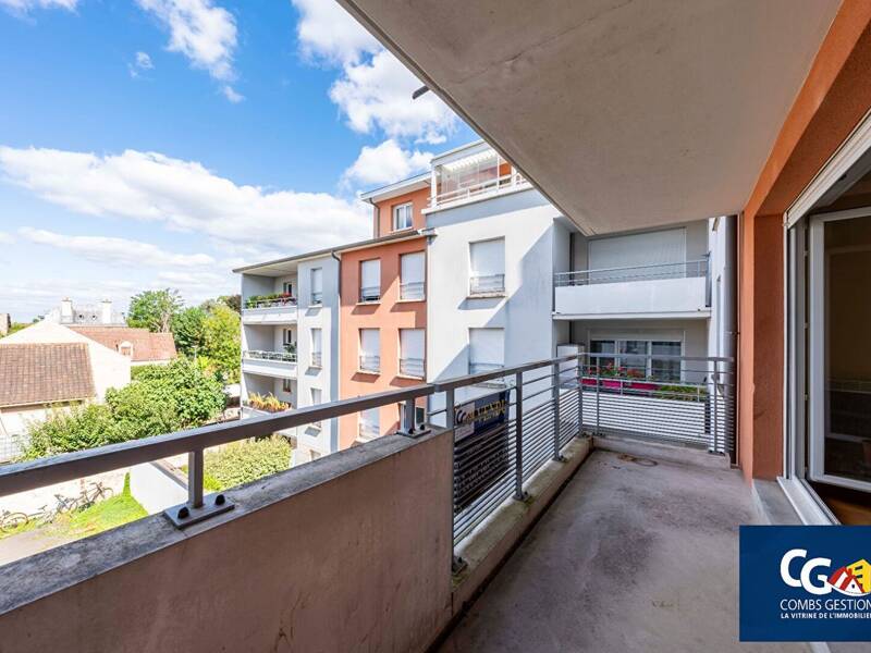 Maison à louer, 62m², COMBS LA VILLE