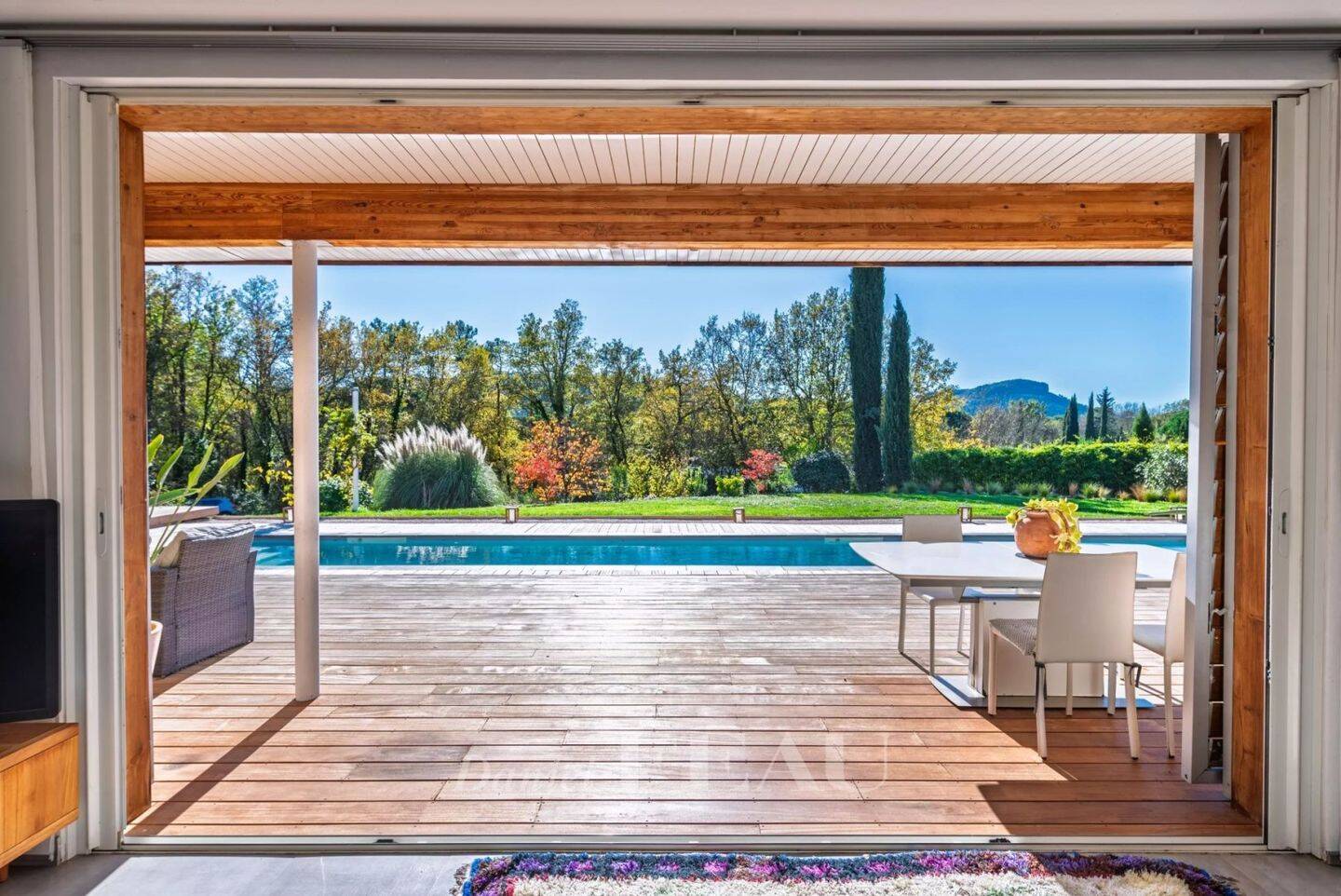 Maison à vendre, 225m², BAGNOLS EN FORET