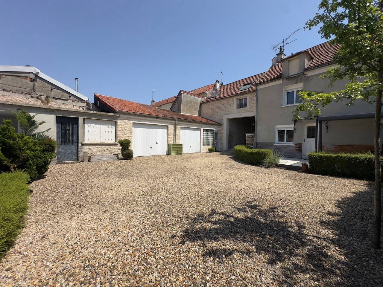 Maison à vendre, 150m², MAREUIL LES MEAUX