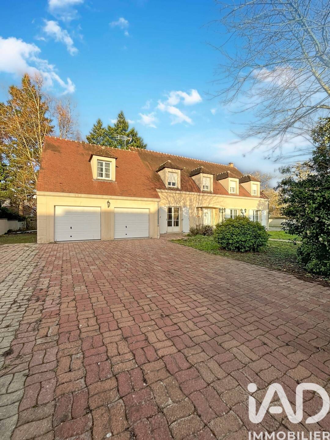 Maison à vendre, 240m², CHAILLY EN BIERE
