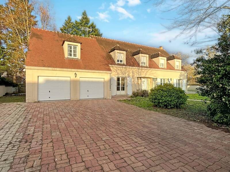 Maison à vendre, 240m², CHAILLY EN BIERE
