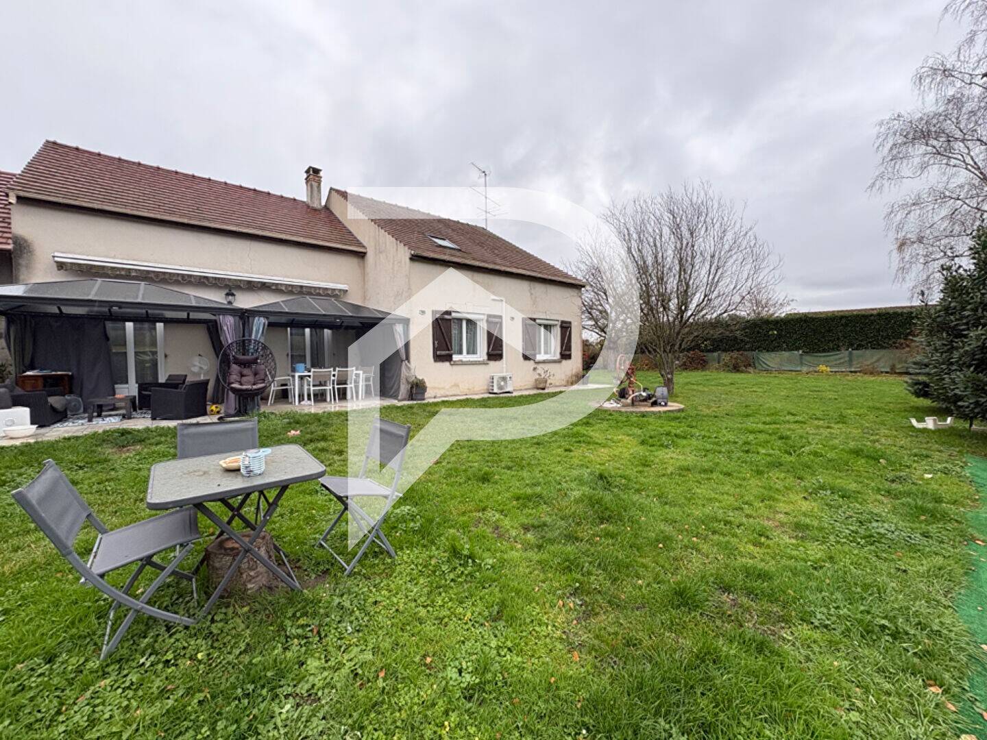Maison à vendre, 150m², SIVRY COURTRY