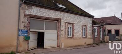 Maison à vendre 50 000 € 4 pièces 3 chambres 87 m² Planty 10160