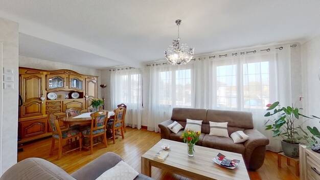 Maison de ville à vendre 178 000 € 4 pièces 5 chambres 107 m² 778 m² de terrain Stenay 55700