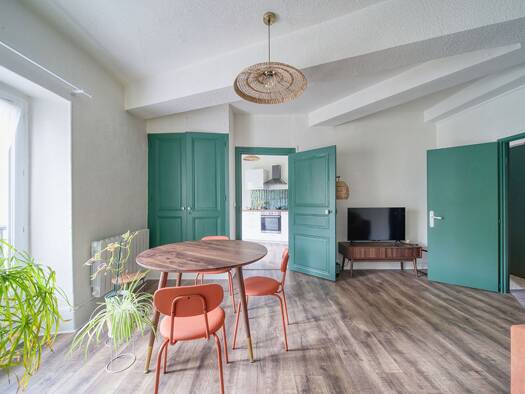 Appartement à vendre 129 000 € 2 pièces 1 chambre 54 m² Étage 3/3 Centre Ville Sud-Vallée Voiron 38500