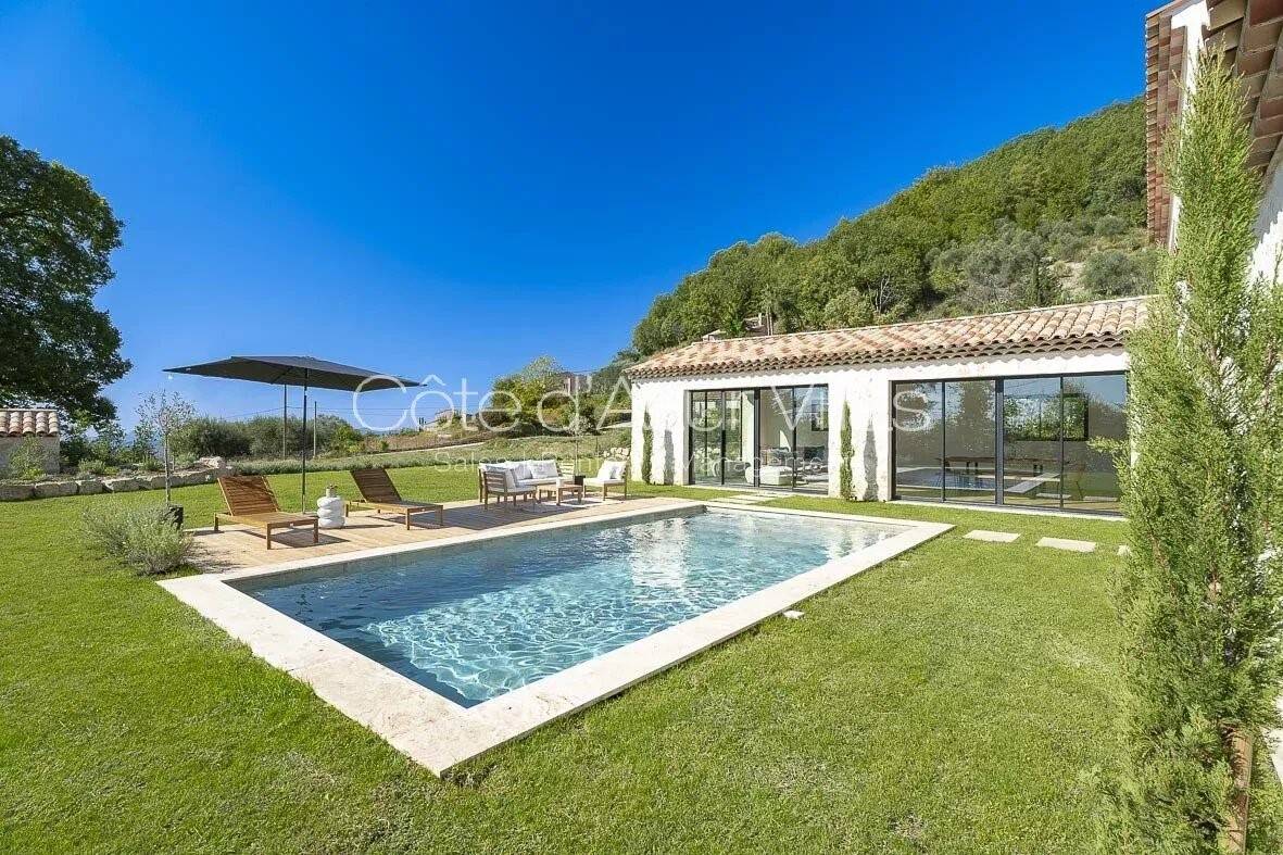 Maison à vendre, 231m², TOURRETTES SUR LOUP