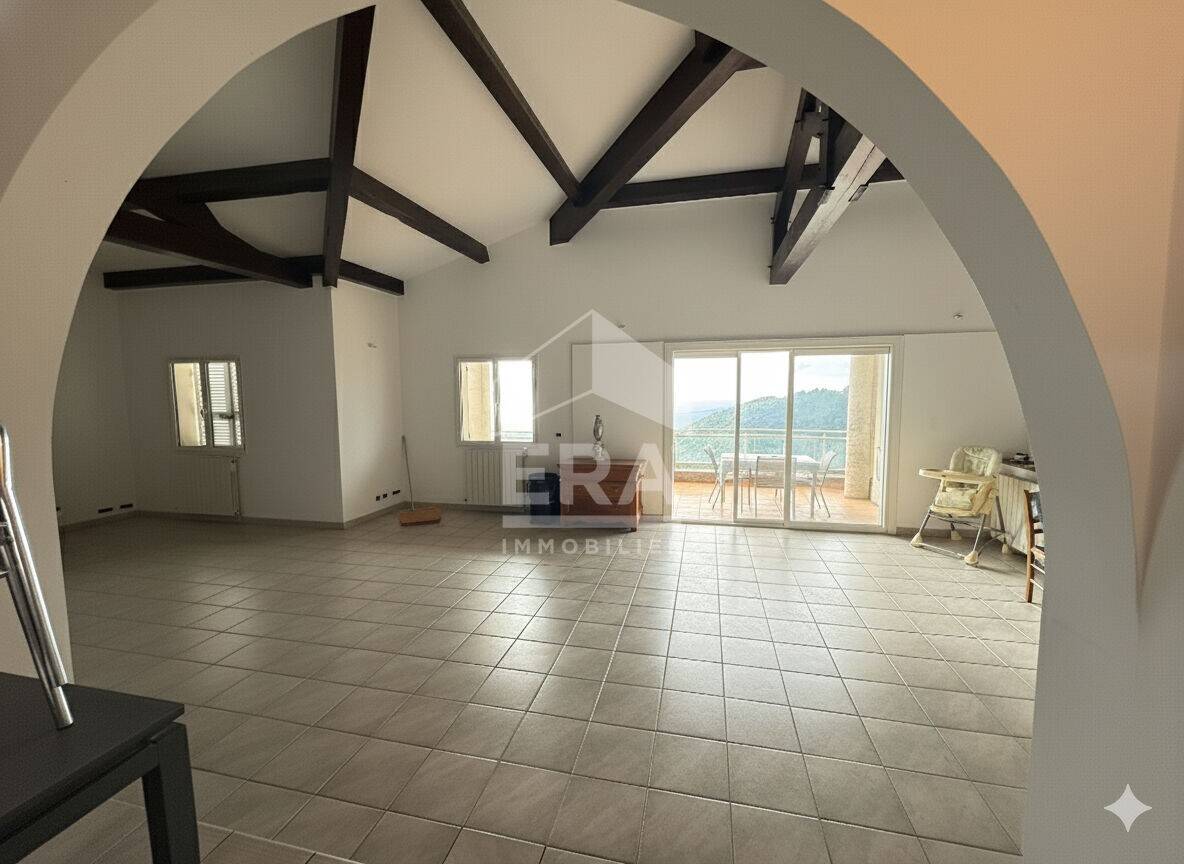 Maison à vendre, 232m², SANTA LUCIA DI MORIANI