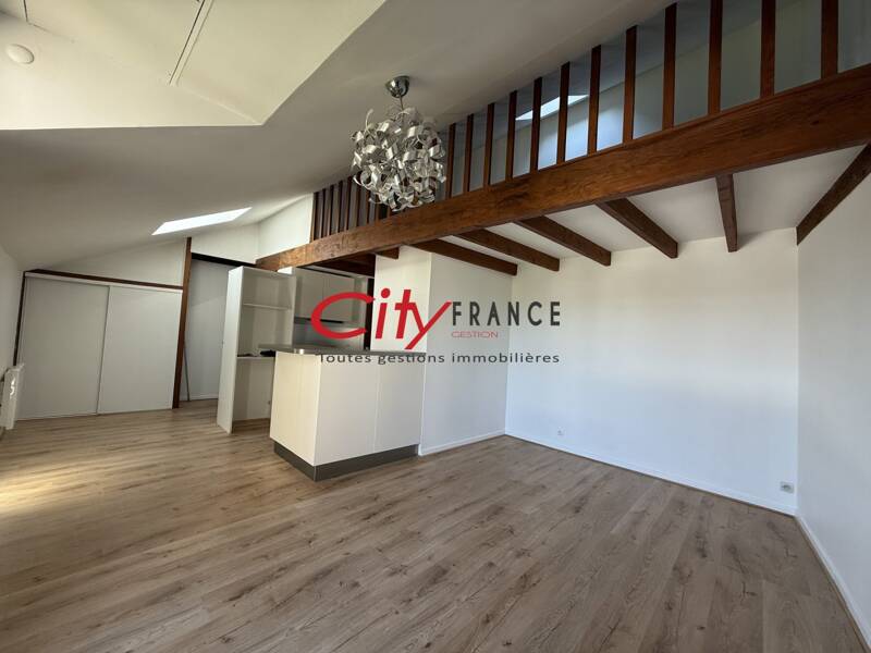 Maison à louer, 37m², MEDAN