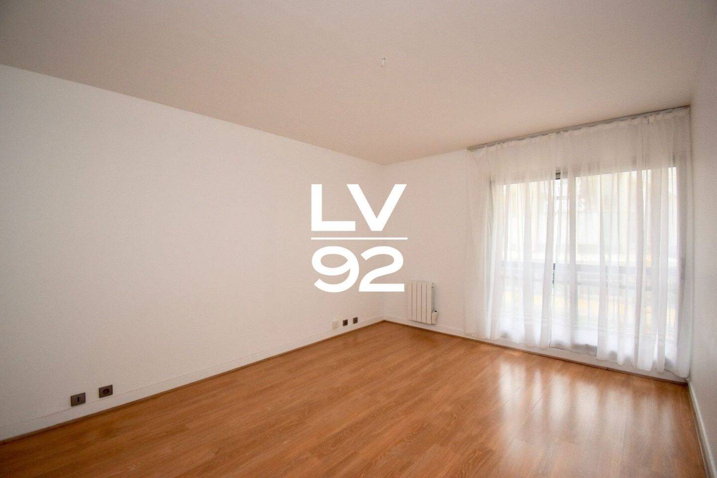 Maison à louer, 36m², COURBEVOIE