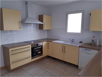 Appartement à louer 730 € 4 pièces 2 chambres 97,8 m² 1er étage Mejannes-les-Ales 30340
