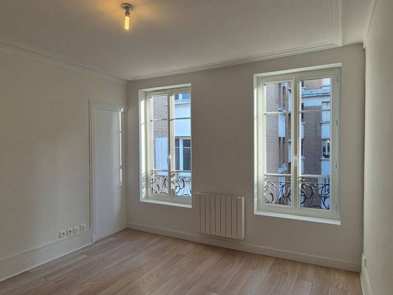 Maison à louer, 34m², PARIS 11E