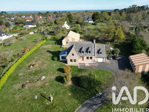 Maison à vendre 580 000 € 9 pièces 5 chambres 214 m² 7 459 m² de terrain Pleumeur-Bodou 22560