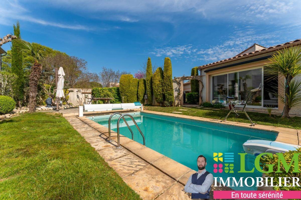 Maison à vendre, 181m², SAINT MAMERT DU GARD