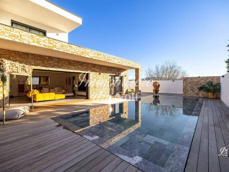 Maison à vendre, 158m², MARSEILLE 13E