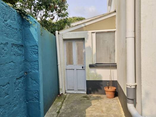 Appartement à vendre 128 500 € 2 pièces 1 chambre 47 m² RDC/2 Locmiquélic 56570