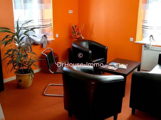 Hôtel à vendre Fonds de commerce 399 000 € 20 pièces 500 m² d'espace de restauration Contrexéville 88140