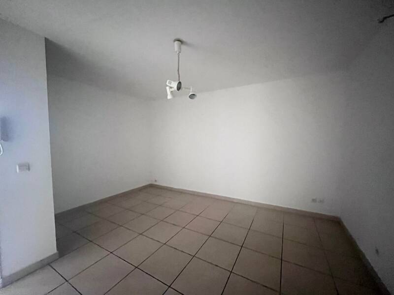 Maison à louer, 37m², FEYZIN