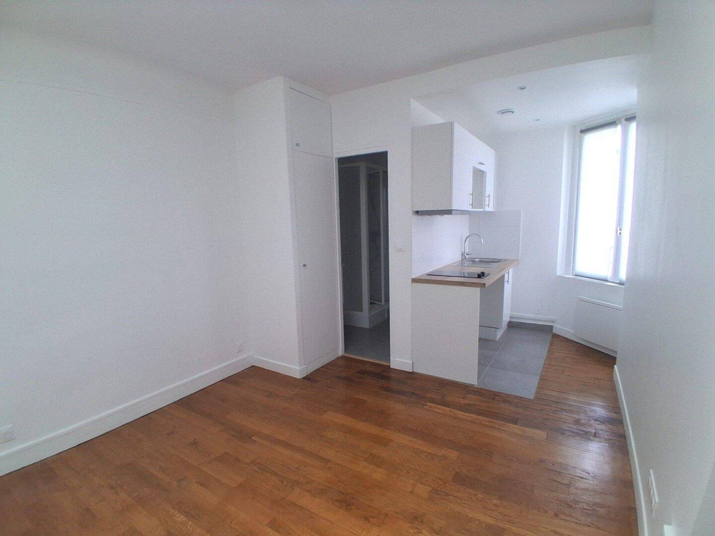 Maison à louer, 16m², ISSY LES MOULINEAUX