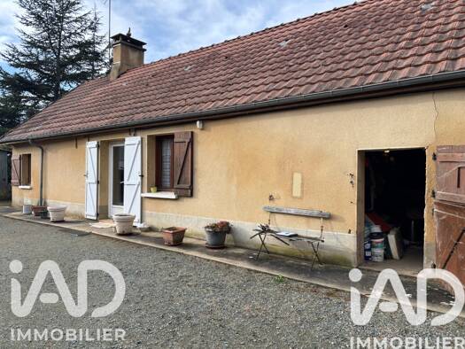 Maison à vendre 129 500 € 3 pièces 2 chambres 58 m² 4 290 m² de terrain Lombron 72450