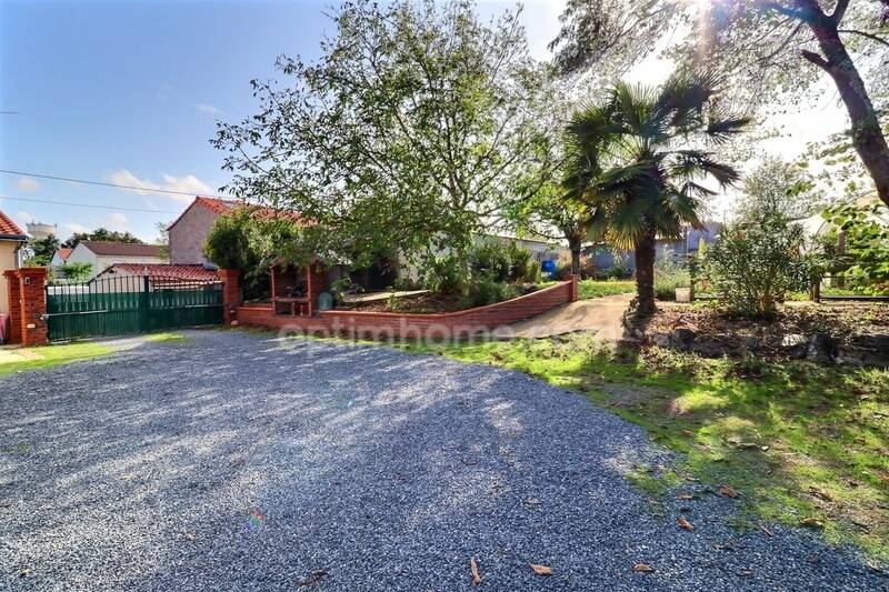 Maison à vendre, 158m², LA REGRIPPIERE