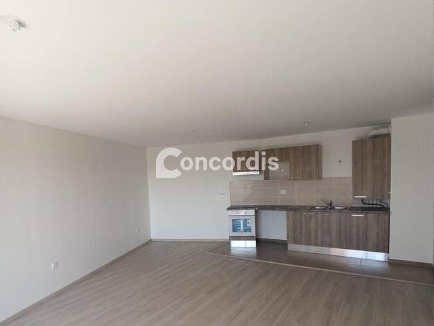 Appartement à louer 822 € 3 pièces 2 chambres 71,1 m² 4ème étage Nancy 54000