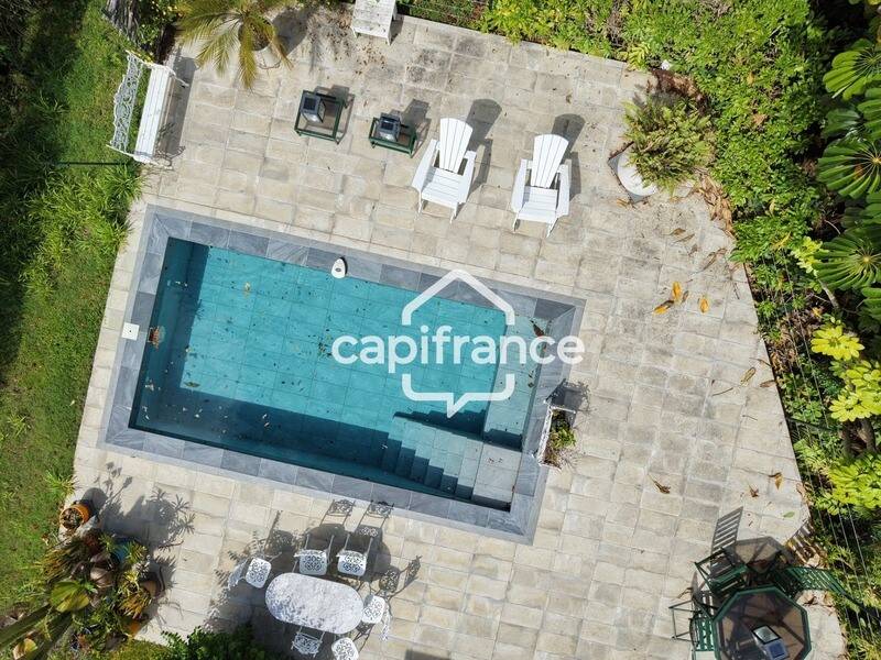 Maison à vendre, 179m², PETIT BOURG