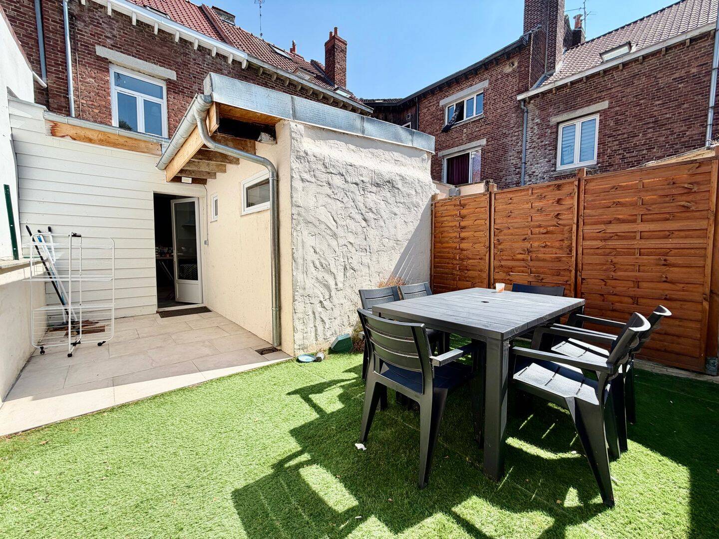 LILLE : Maison Familiale 4 à 5 chambres avec extérieur — 8