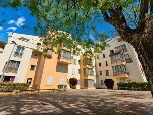 Appartement à vendre 145 000 € 4 pièces 3 chambres 75,43 m² Étage 2/4 ZAC Henry IV Mantes-la-Jolie 78200