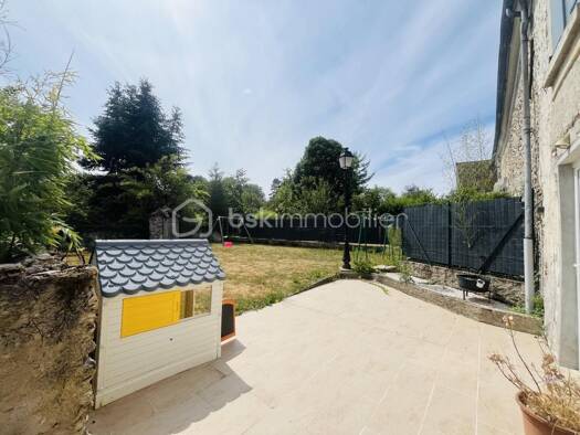 Maison à vendre 219 000 € 5 pièces 3 chambres 122 m² 421 m² de terrain Chauffry 77169