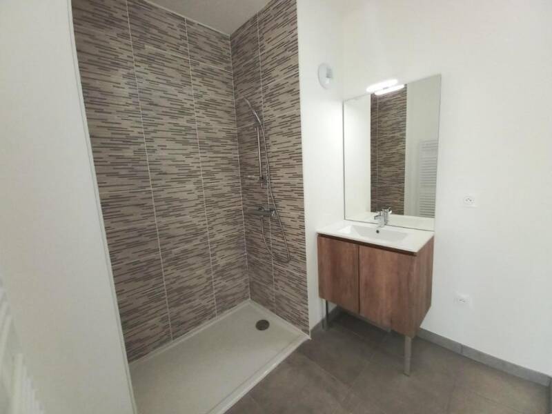 Maison à louer, 45m², VILLEFONTAINE