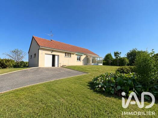 Maison à vendre 168 900 € 5 pièces 2 chambres 102,3 m² 3 042 m² de terrain Marigny-Marmande 37120