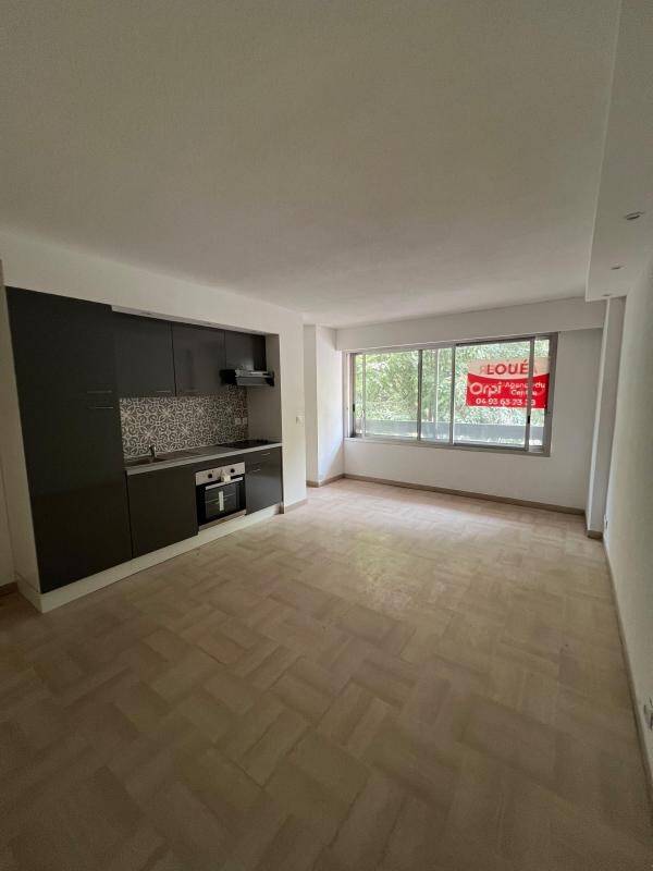 Maison à louer, 32m², ANTIBES