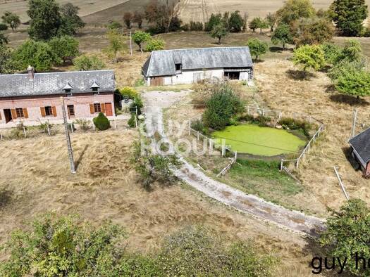 Maison à vendre 139 200 € 4 pièces 3 chambres 100 m² 24 719 m² de terrain Bernay 27300