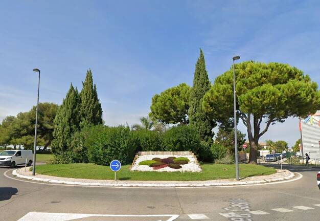Garage/Stationnement à vendre 85 000 € 100 m² Avenue de Marseille-Liourat Vitrolles 13127