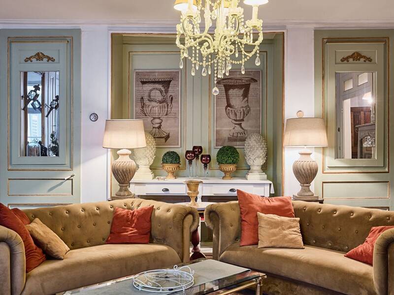 Maison à vendre, 400m², SALINS LES BAINS